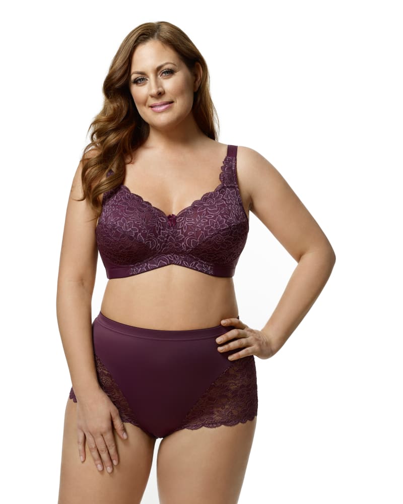 Front of a model wearing a size 36D Stretch Lace Softcup Bra in Plum by Elila. | dia_product_style_image_id:260492